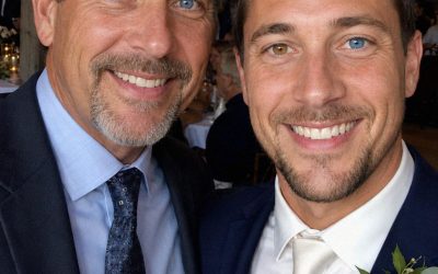 Ho presentato mio padre al mio fidanzato al matrimonio: appena ha visto la sua faccia, è impallidito e ha detto: “Come puoi essere tu? Ero sicuro che fossi sparito 30 anni fa!”